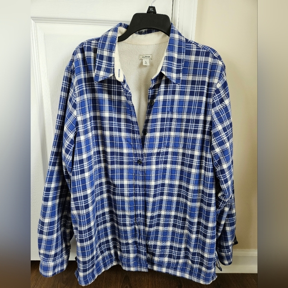 L.L. Bean Women's  Fleece Lined Flannel Shirt - Picture 1 of 7